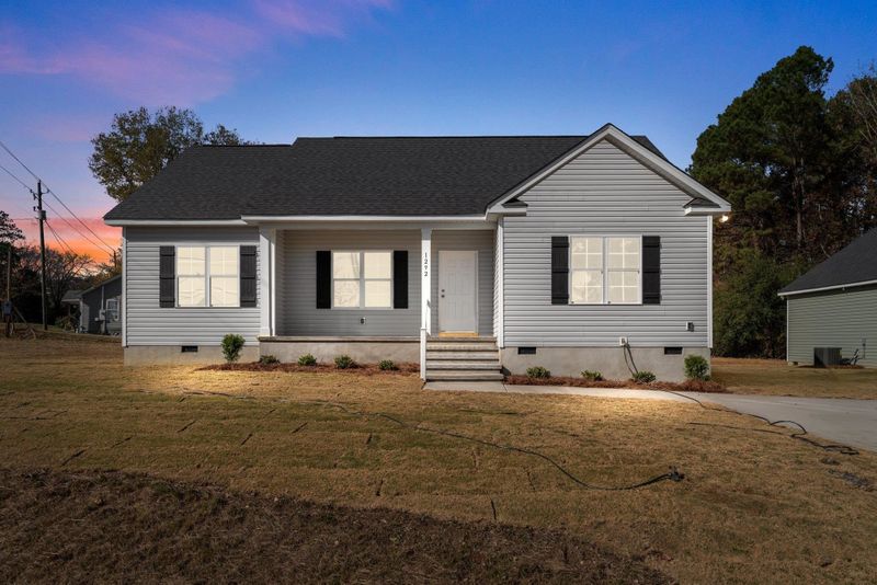 1292 S 6th St, Lillington, NC 27546