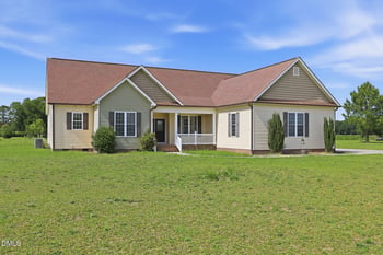 1293 Titan Roberts Rd, Lillington, NC 27546