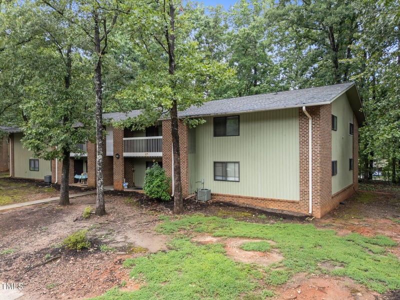 1295 Schaub Dr #F, Raleigh, NC 27606