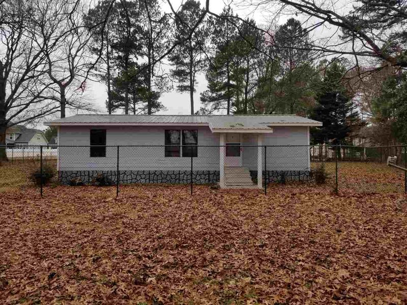 1296 Matthews Rd, Clayton, NC 27520