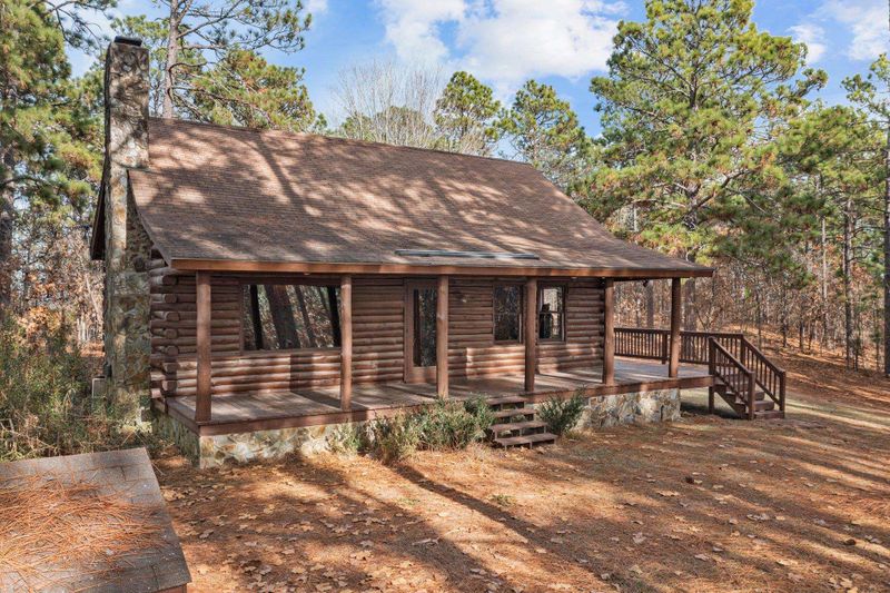1297 Docs Rd, Lillington, NC 27546