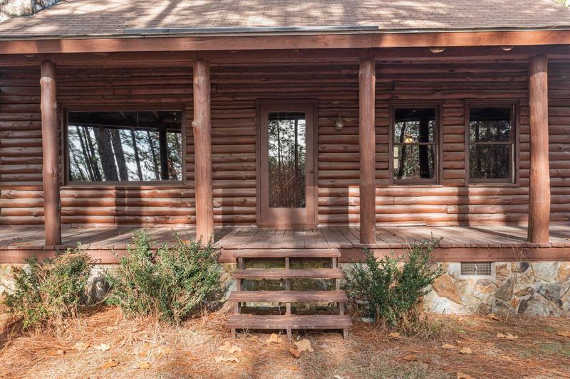 1297 Docs Rd, Lillington, NC 27546