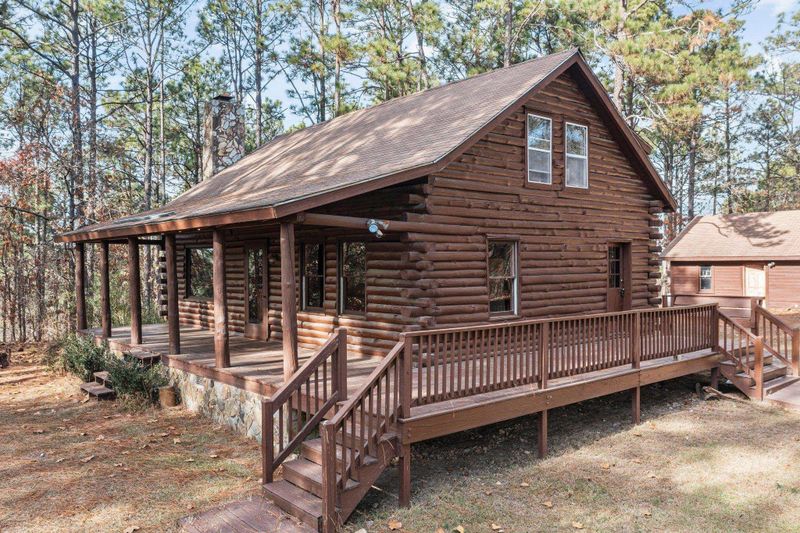 1297 Docs Rd, Lillington, NC 27546