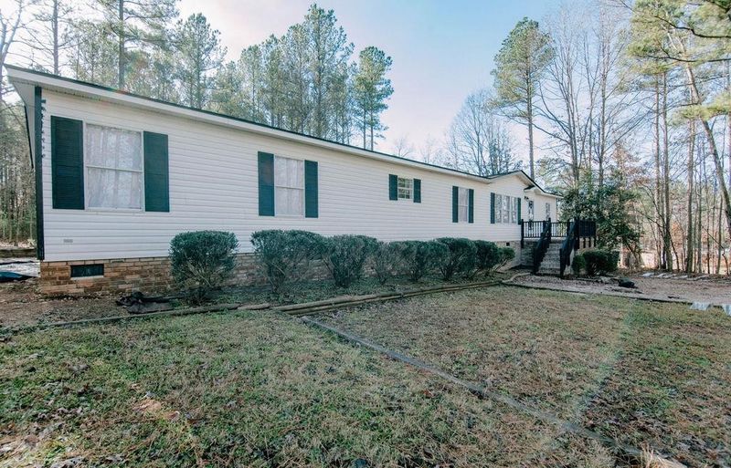 12973 Eagle Ridge Dr, Zebulon, NC 27597