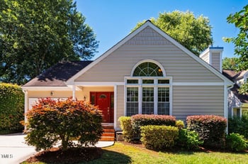 13 Boxwood Dr, Durham, NC 27713