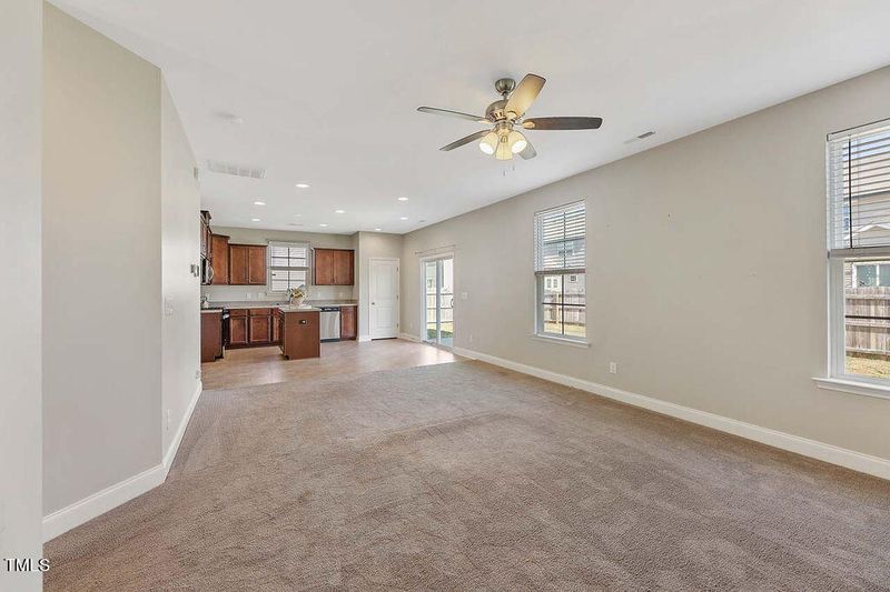 13 Bromley St, Franklinton, NC 27525