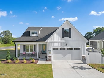 13 Catchers Cir, Four Oaks, NC 27524