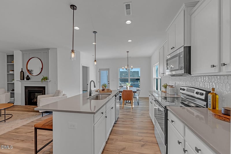 13 Catchers Cir, Four Oaks, NC 27524