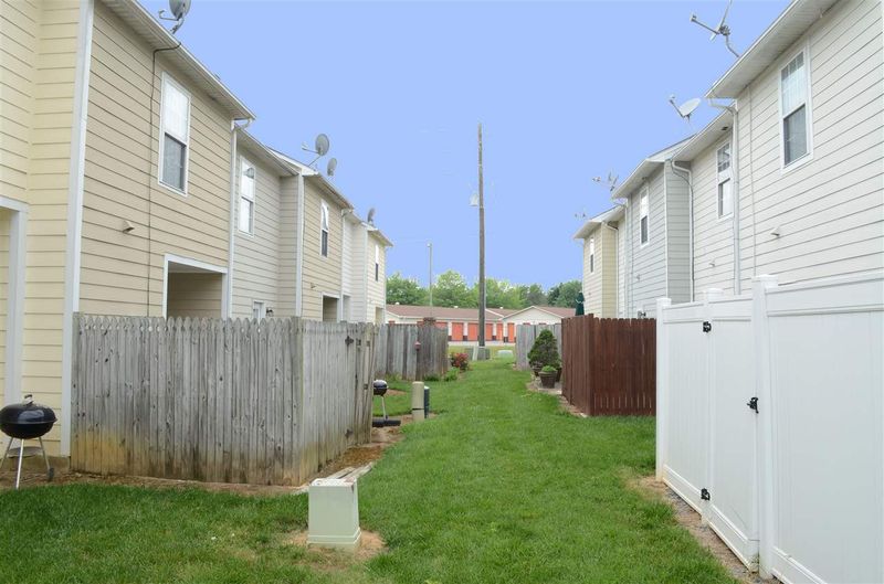 13 Cheltenham Dr, Clayton, NC 27520