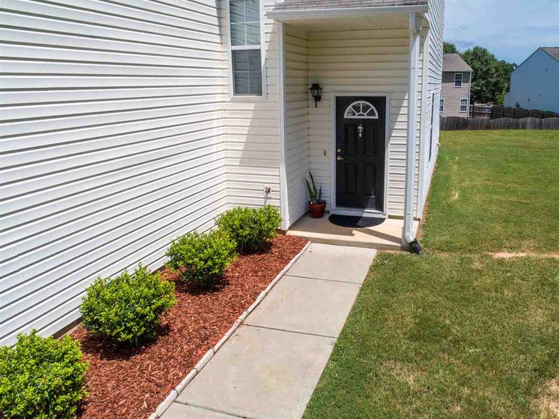 13 Crimson Clover Ct, Durham, NC 27704
