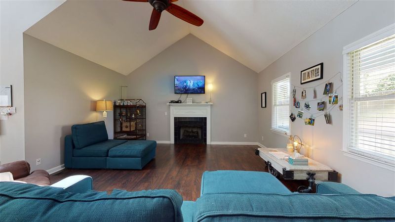 13 Deer Lake Trl, Wendell, NC 27591