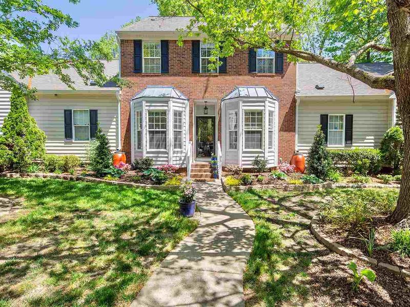 13 Duke Of Gloucester Cir, Durham, NC 27713