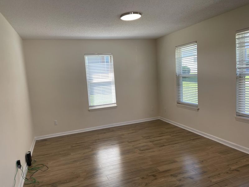 13 Edgemont Ln, Durham, NC 27701