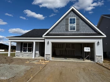 13 Emily Gardens Dr, Selma, NC 27576