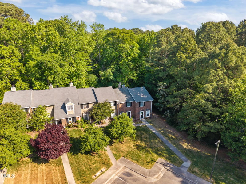 13 Hartford Ct, Durham, NC 27707