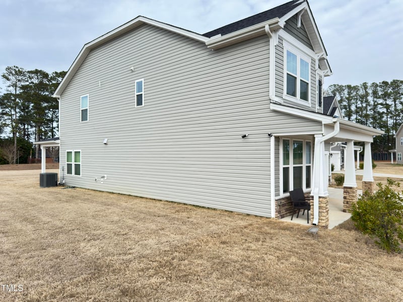 13 Knotty Pine Ln, Clayton, NC 27520
