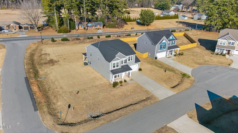 13 Knotty Pine Ln, Clayton, NC 27520