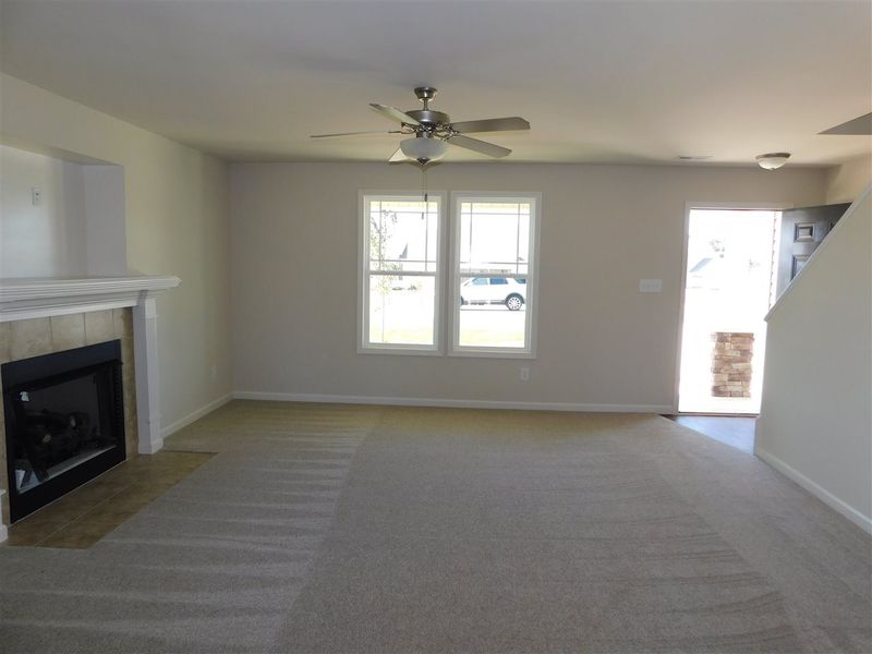 13 Marshfield Dr, Benson, NC 27504