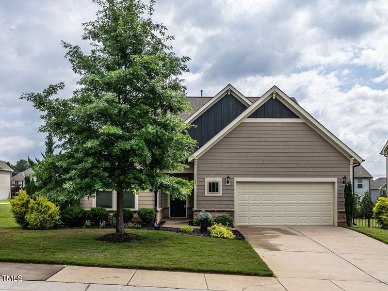 13 Needham Ln, Clayton, NC 27527