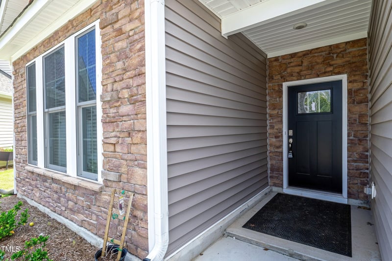 13 Parker Pond Ct, Durham, NC 27703