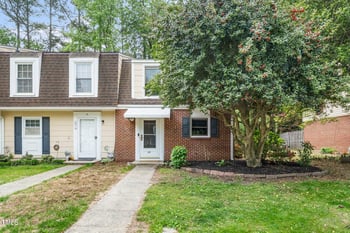 13 Patriot Cir, Durham, NC 27704