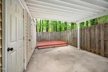 13 Patriot Cir, Durham, NC 27704