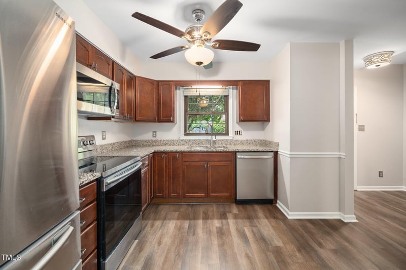 13 Patriot Cir, Durham, NC 27704