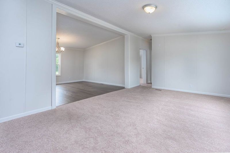 13 Riquel Dr, Selma, NC 27576