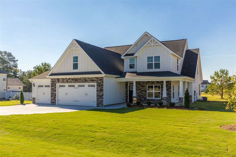 13 W Saddle Ct, Clayton, NC 27527