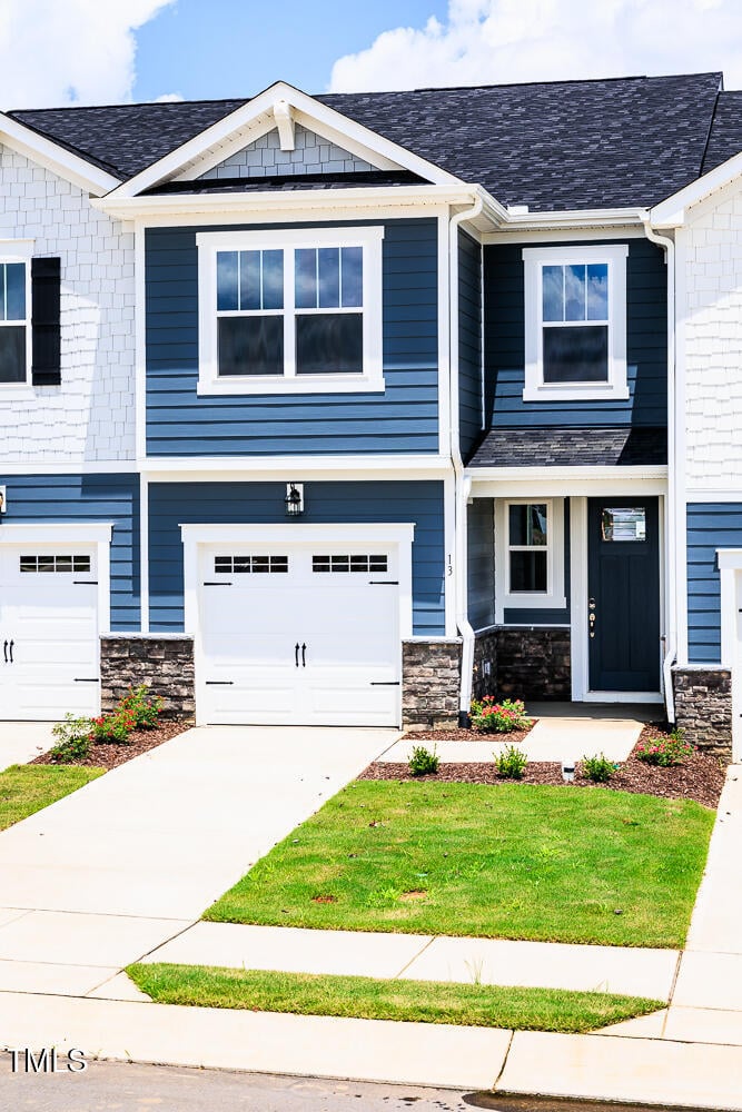 13 Silver Pine Dr, Angier, NC 27501