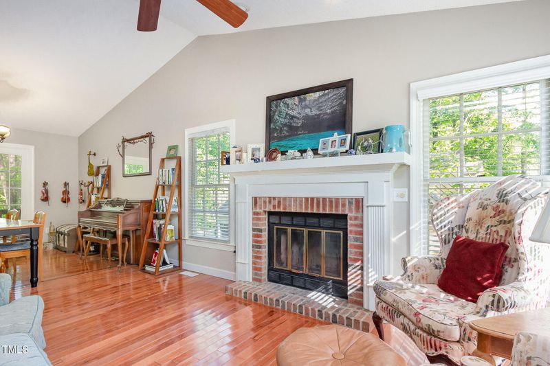 13 Thorne Ridge Dr, Durham, NC 27713