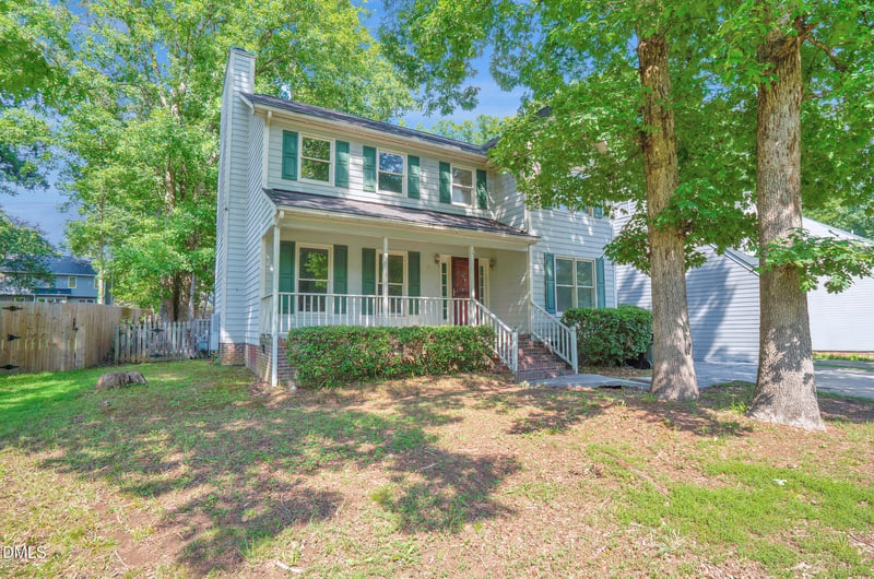 13 Warbler Ln, Durham, NC 27712