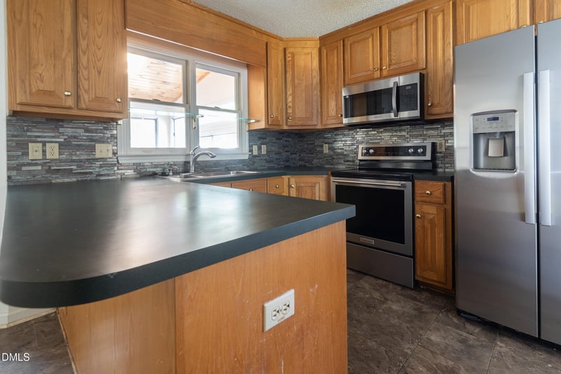 13 Warbler Ln, Durham, NC 27712