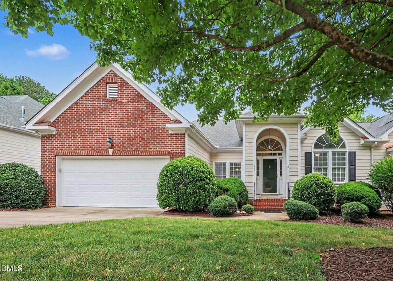 13 York Woods Pl, Durham, NC 27705