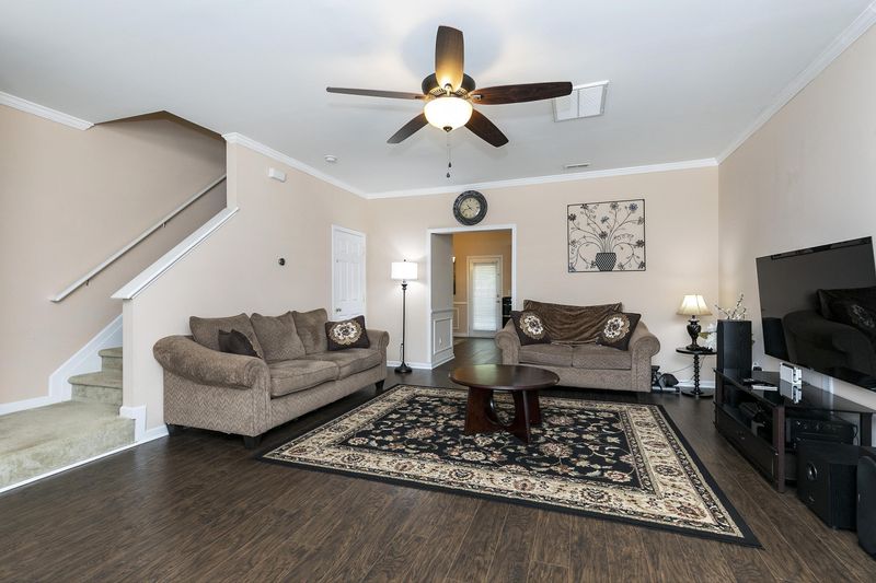 130 Anterbury Dr, Apex, NC 27502