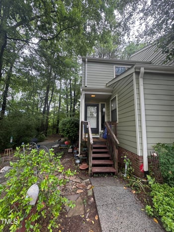 130 Beechwood Dr, Carrboro, NC 27510