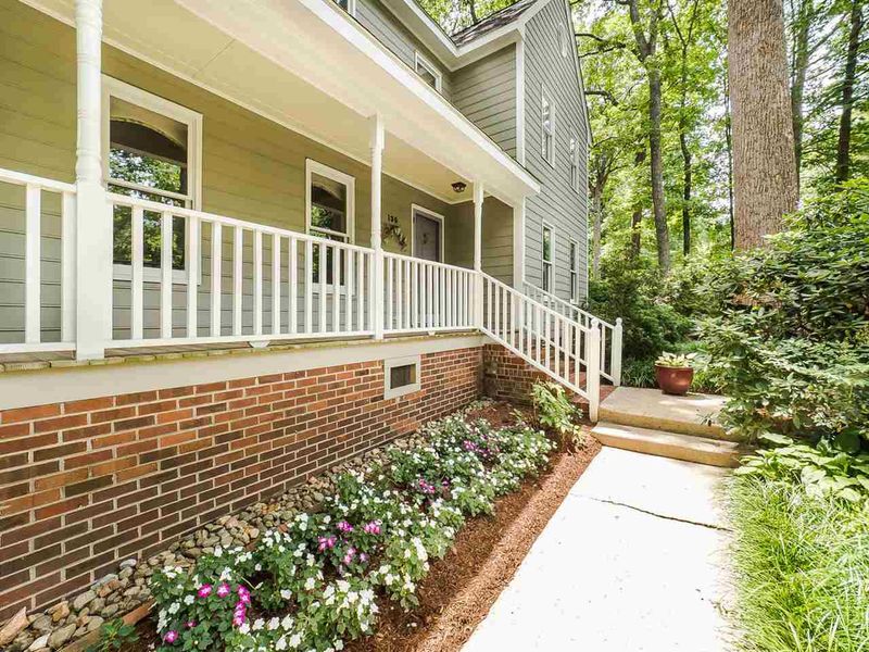 130 Brannigan Pl, Cary, NC 27511