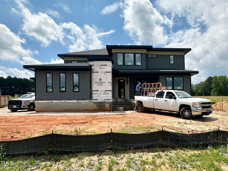130 Broadleaf Ln, Youngsville, NC 27596
