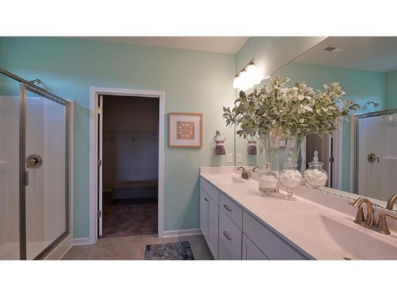 130 Brocks Tc, Burlington, NC 27215