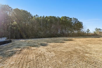 130 Bryant Farm Dr, Selma, NC 27576