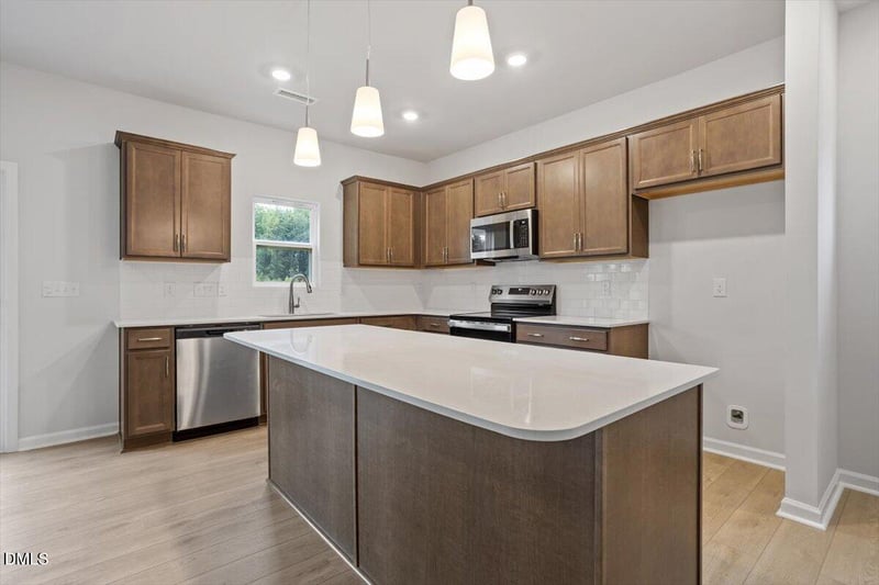130 Buckthorn Dr, Youngsville, NC 27596