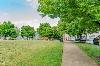 130 Camellia St, Chapel Hill, NC 27516