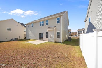 130 Campaign Dr, Mebane, NC 27302