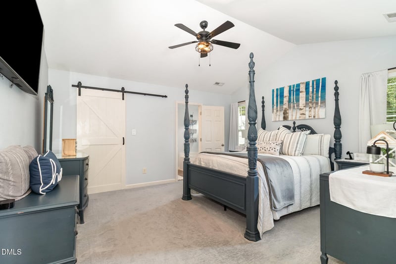 130 Castaway Ct, Clayton, NC 27520