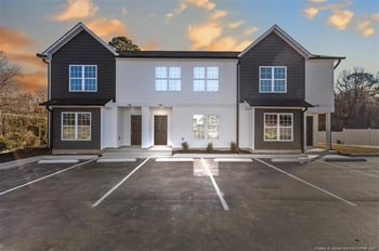 130 Chapel Hill Rd, Spring Lake, NC 28390