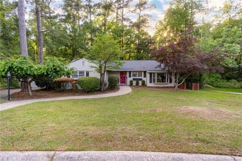 130 Churchill Dr, Fayetteville, NC 28303