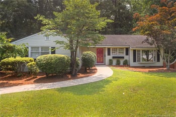 130 Churchill Dr, Fayetteville, NC 28303