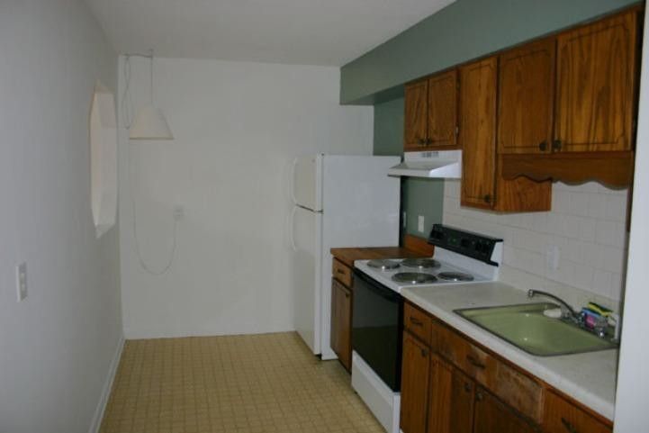 130 S Estes Dr #A-9, Chapel Hill, NC 27514