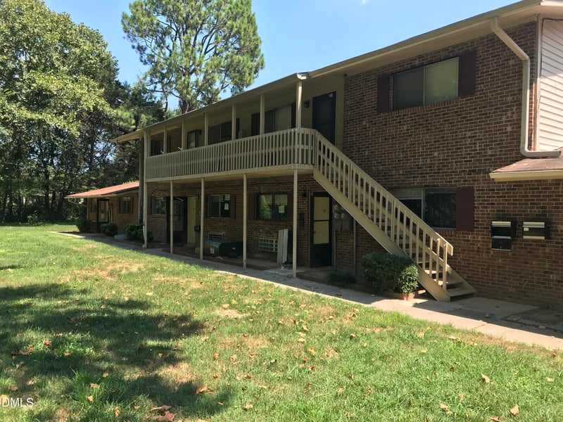 130 S Estes Dr #B12, Chapel Hill, NC 27514