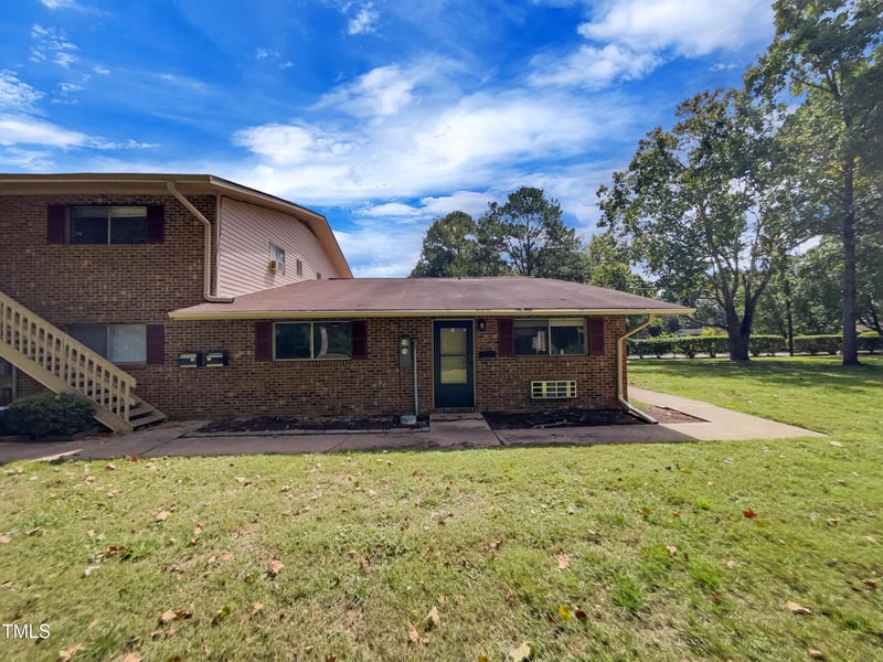 130 Estes Dr #B7, Chapel Hill, NC 27514